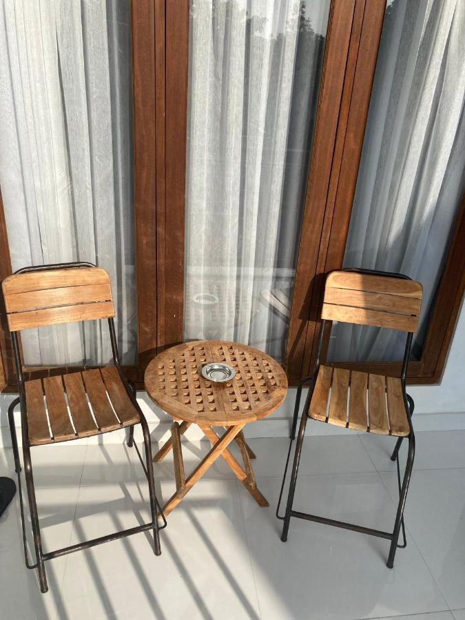 Villa Iris Homestay ウルワツ エクステリア 写真