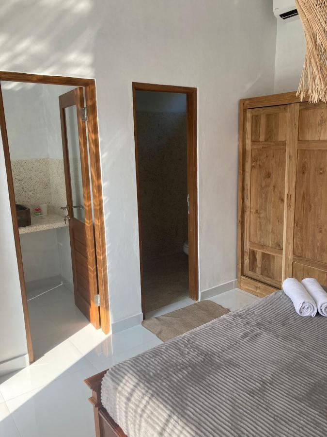 Villa Iris Homestay ウルワツ エクステリア 写真
