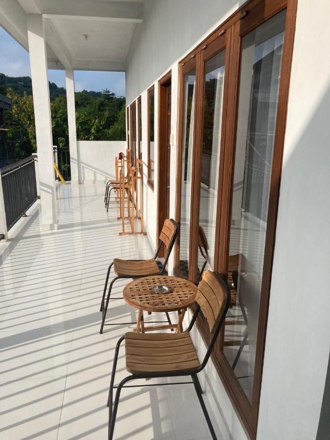 Villa Iris Homestay ウルワツ エクステリア 写真
